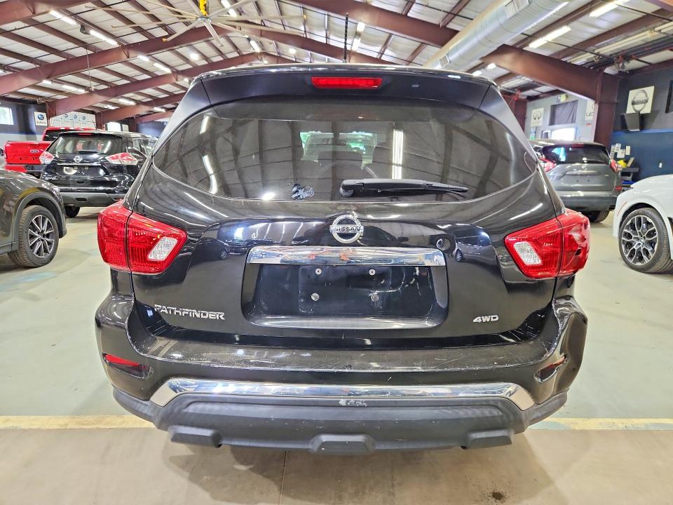 2017 Nissan Pathfinder მანქანა იყიდება აუქციონზე, vin: 5N1DR2MM0HC696719, აუქციონის ნომერი: 56984546