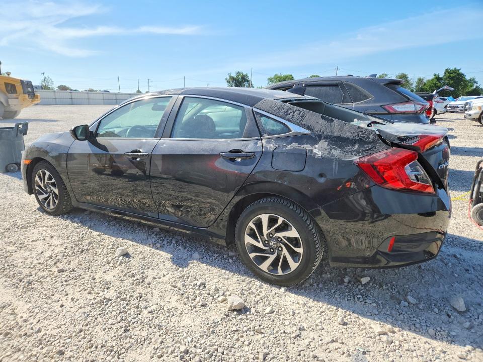 Aukcja sprzedaży 2018 Honda Civic, vin: 19XFC2F75JE044215, numer aukcji: 55933706