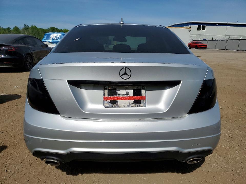 Продаж на аукціоні авто 2014 Mercedes-benz C, vin: WDDGF8AB8EA915522, номер лоту: 55804176