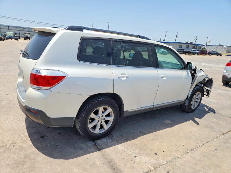 2013 Toyota Highlander მანქანა იყიდება აუქციონზე, vin: 5TDZK3EH3DS095657, აუქციონის ნომერი: 59218036