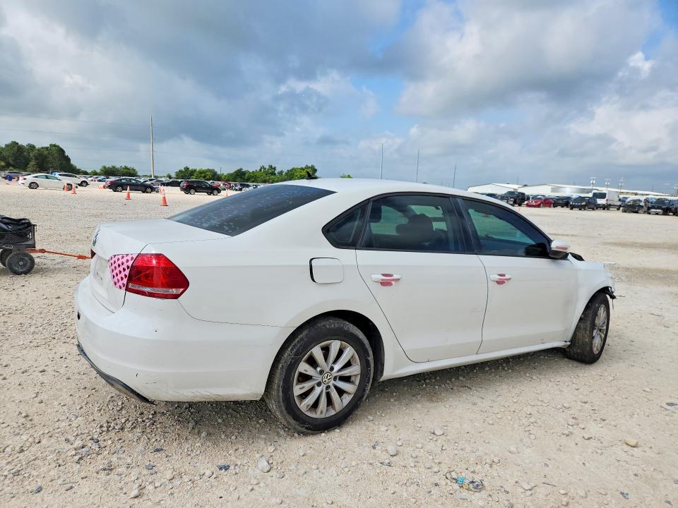 Продажа на аукционе авто 2013 Volkswagen Passat 4d 2.5 S, vin: 1VWAH7A32DC122312, номер лота: 56598286
