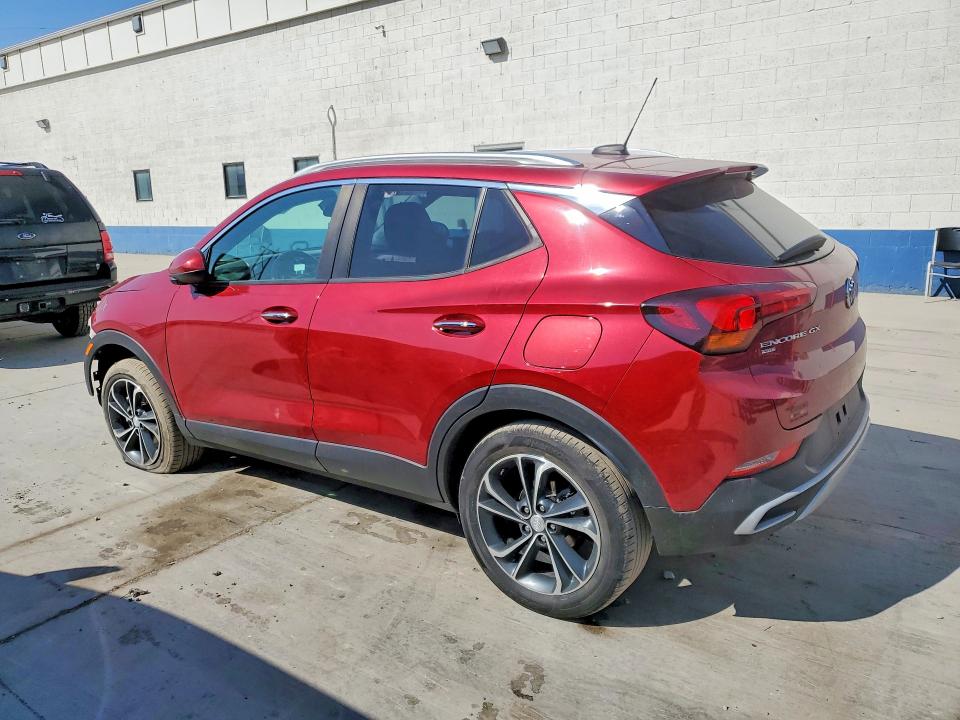 57682776 :رقم المزاد ، KL4MMESL4MB144004 vin ، 2021 Buick Encore Gx مزاد بيع