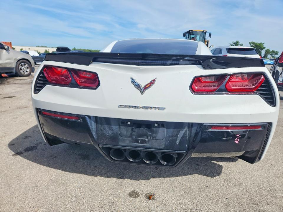 2014 Chevrolet Corvette მანქანა იყიდება აუქციონზე, vin: 1G1YG2D71E5127960, აუქციონის ნომერი: 57158846