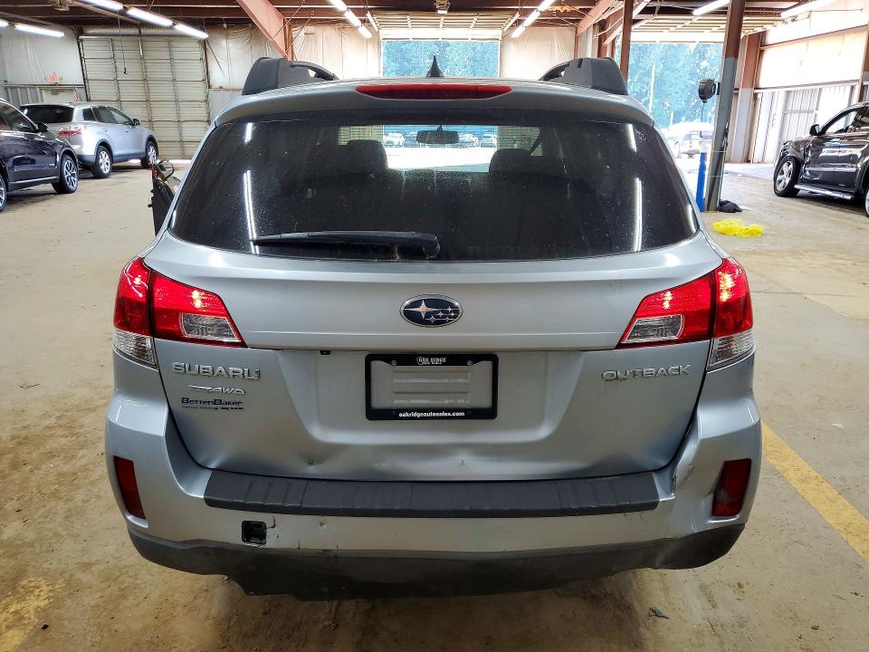 55554386 :رقم المزاد ، 4S4BRCDC8E3305669 vin ، 2014 Subaru Outback مزاد بيع