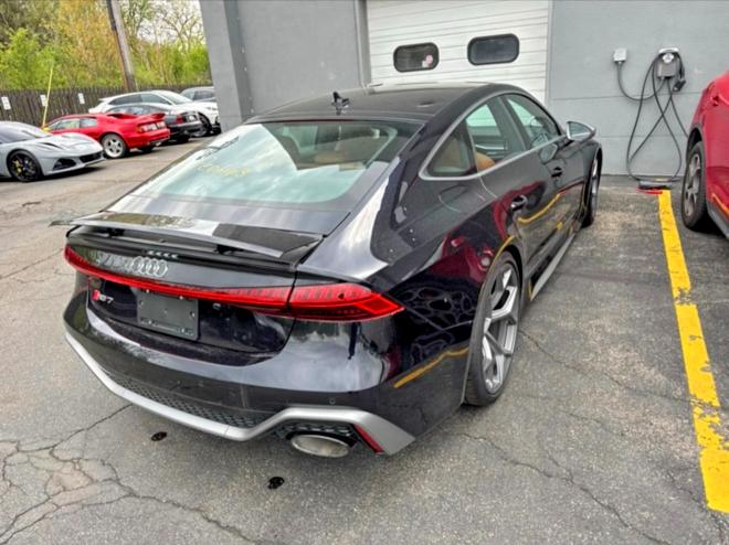 Продажа на аукционе авто 2025 Audi Rs7, vin: WUAPDBF24SN900805, номер лота: 56372056