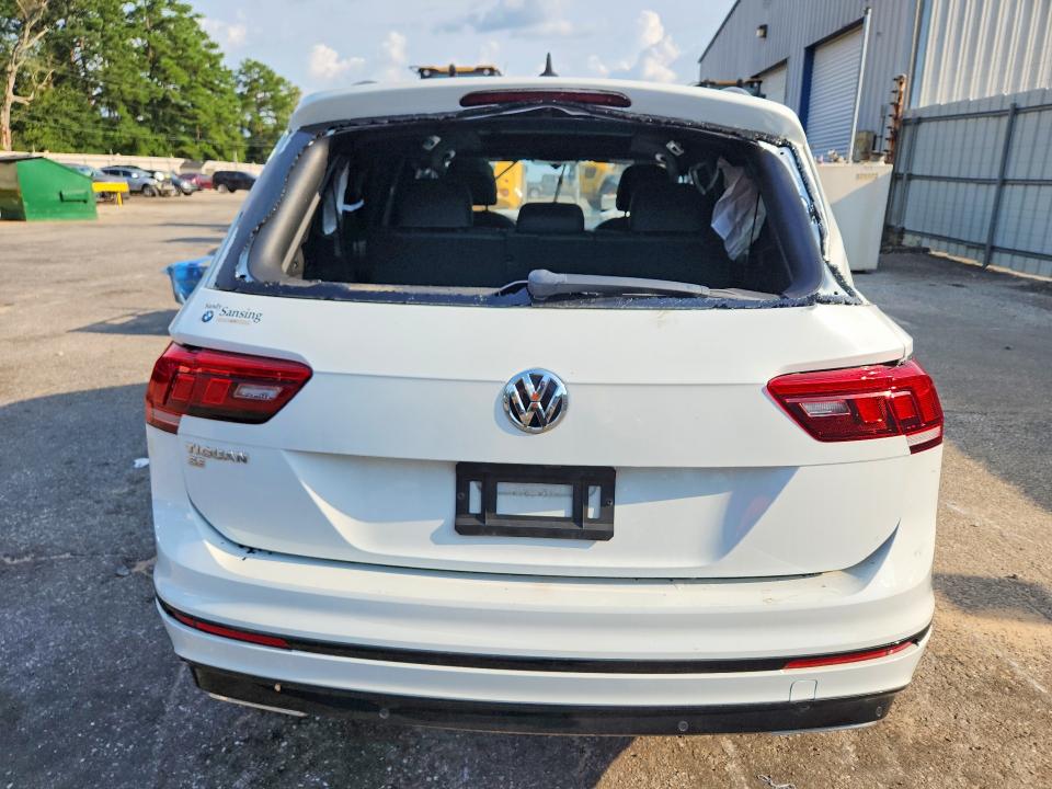 59319356 :رقم المزاد ، 3VV3B7AX1MM084975 vin ، 2021 Volkswagen Tiguan مزاد بيع