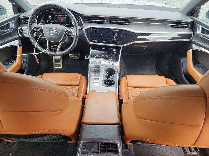 52033746 :رقم المزاد ، WUAPCBF20MN901083 vin ، 2021 Audi Rs7 مزاد بيع