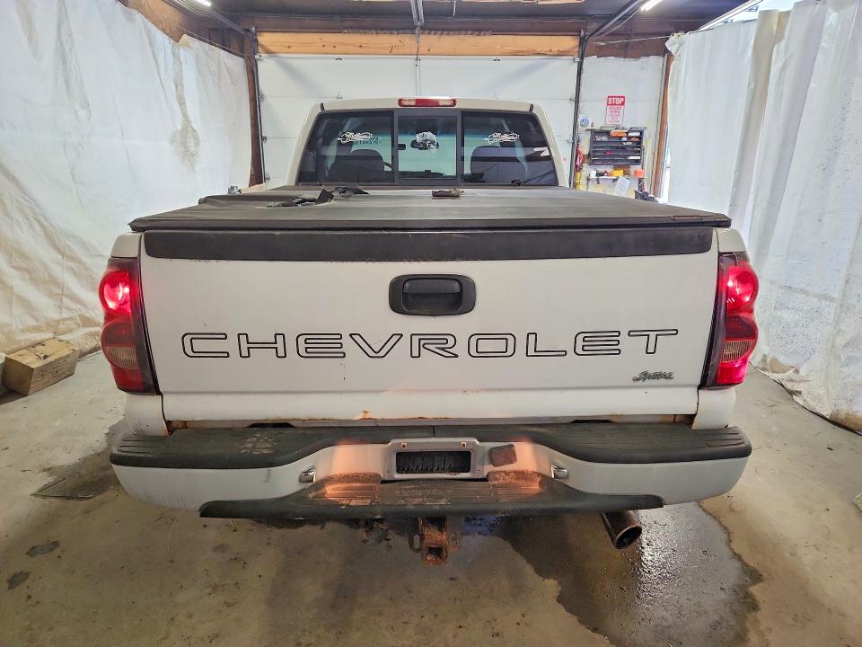 Продажа на аукционе авто 2005 Chevrolet Silverado, vin: 1GCEK19B25E159283, номер лота: 57206116
