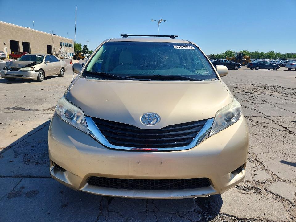 Продажа на аукционе авто 2013 Toyota Sienna, vin: 5TDKK3DC9DS345281, номер лота: 59128686