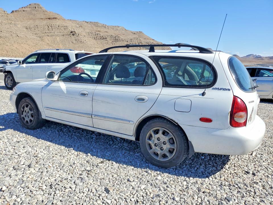 2000 Hyundai Elantra მანქანა იყიდება აუქციონზე, vin: KMHJW35F1YU175584, აუქციონის ნომერი: 57606466