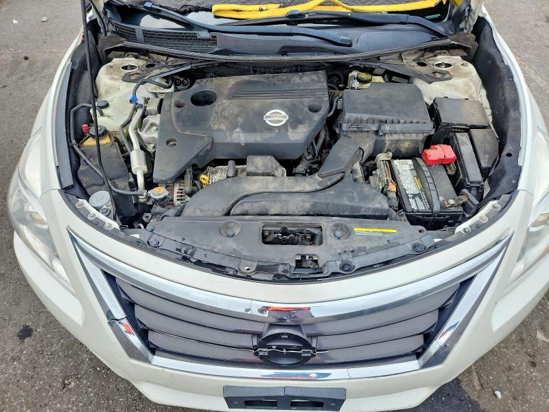 2014 Nissan Altima მანქანა იყიდება აუქციონზე, vin: 1N4AL3AP2EC193630, აუქციონის ნომერი: 55406156