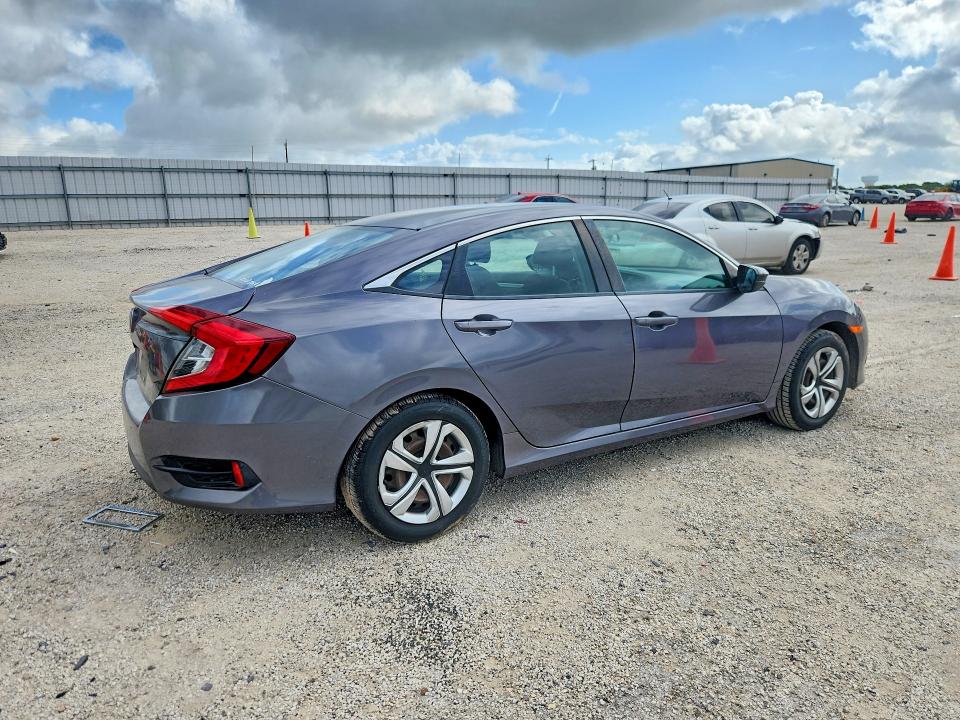 Продажа на аукционе авто 2018 Honda Civic, vin: 2HGFC2F58JH574246, номер лота: 56948726