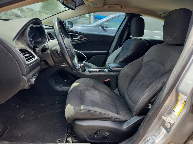 2015 Chrysler 200 მანქანა იყიდება აუქციონზე, vin: 1C3CCCAB5FN688731, აუქციონის ნომერი: 53292666