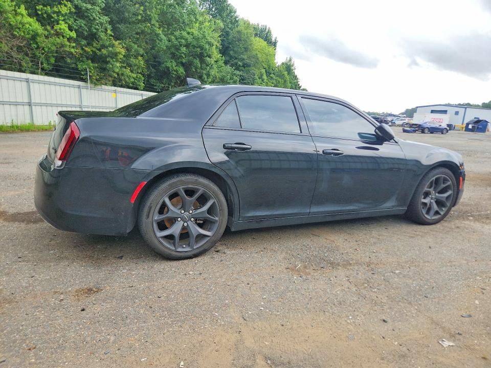 58017806 :رقم المزاد ، 2C3CCABG7NH146908 vin ، 2022 Chrysler 300 مزاد بيع