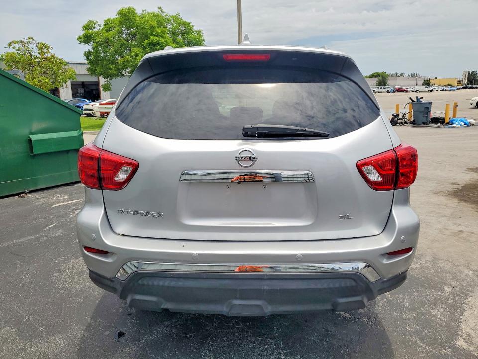 Продаж на аукціоні авто 2019 Nissan Pathfinder, vin: 5N1DR2MN3KC611811, номер лоту: 55861146