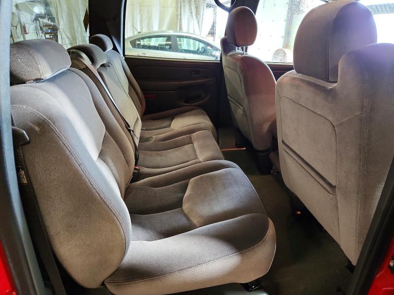 58111736 :رقم المزاد ، 1GTGK23U74F102854 vin ، 2004 Gmc Sierra مزاد بيع