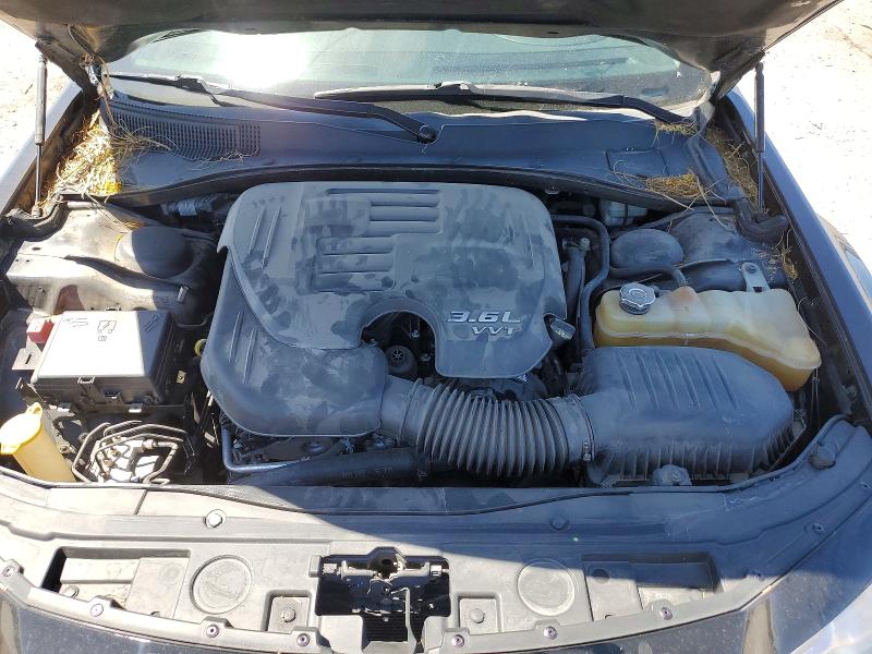 57361836 :رقم المزاد ، 2C3CCAEG1FH903749 vin ، 2015 Chrysler 300c مزاد بيع