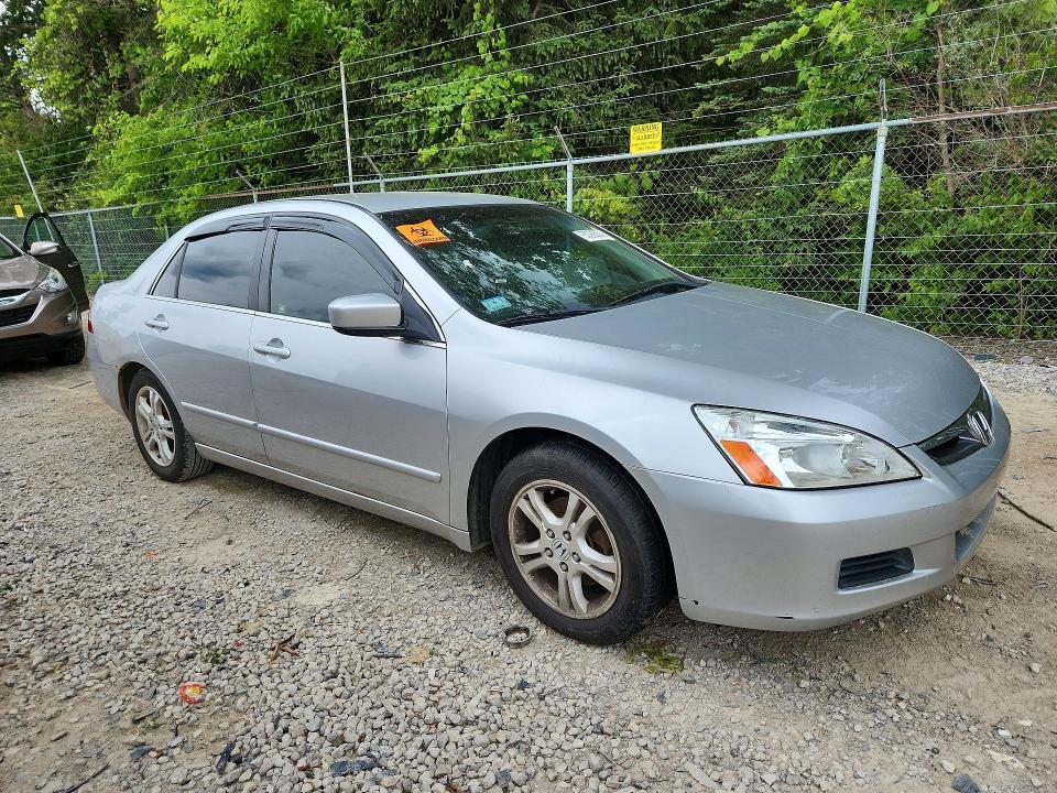 Продаж на аукціоні авто 2007 Honda Accord, vin: JHMCM56307C013676, номер лоту: 57265626