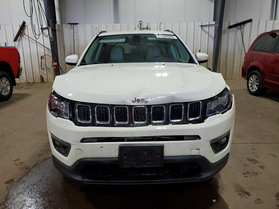 Продажа на аукционе авто 2017 Jeep Compass, vin: 3C4NJDBB2HT693404, номер лота: 57352526