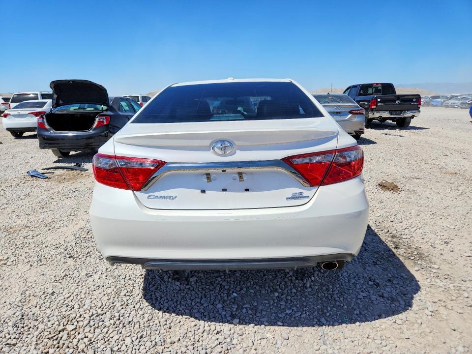 2016 Toyota Camry მანქანა იყიდება აუქციონზე, vin: 4T1BF1FK1GU503749, აუქციონის ნომერი: 56464966