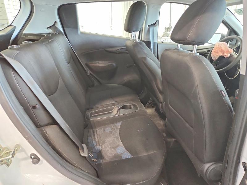 56688356 :رقم المزاد ، KL8CB6SA4JC423964 vin ، 2018 Chevrolet Spark مزاد بيع