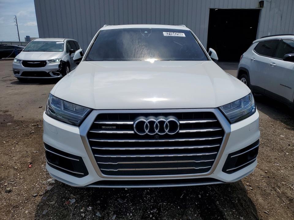 Продаж на аукціоні авто 2019 Audi Q7, vin: WA1LHAF72KD027514, номер лоту: 57194256