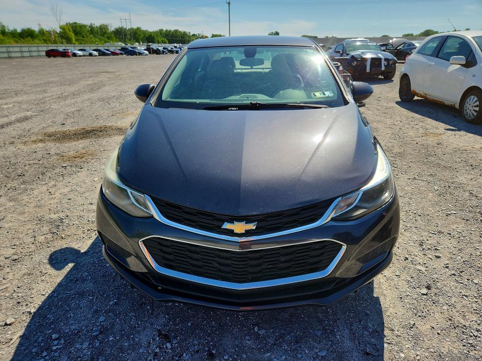 2017 Chevrolet Cruze მანქანა იყიდება აუქციონზე, vin: 1G1BE5SM8H7186552, აუქციონის ნომერი: 57295536