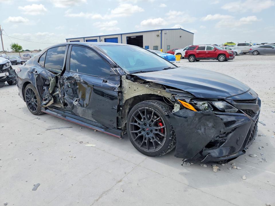 58424596 :رقم المزاد ، 4T1KZ1AKXPU079597 vin ، 2023 Toyota Camry مزاد بيع