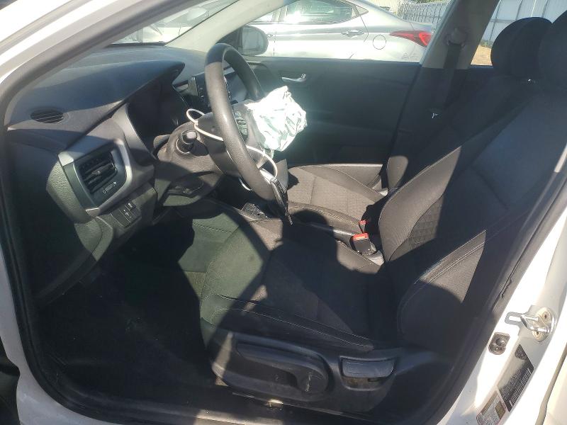 2018 Kia Rio მანქანა იყიდება აუქციონზე, vin: 3KPA24AB9JE097245, აუქციონის ნომერი: 58137336