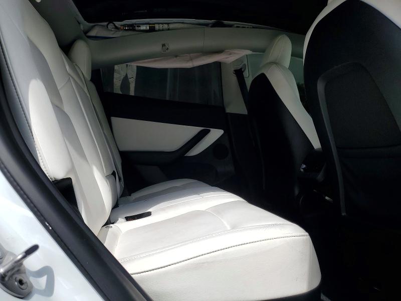Продаж на аукціоні авто 2022 Tesla Model Y, vin: 7SAYGDEE1NF355362, номер лоту: 56591746