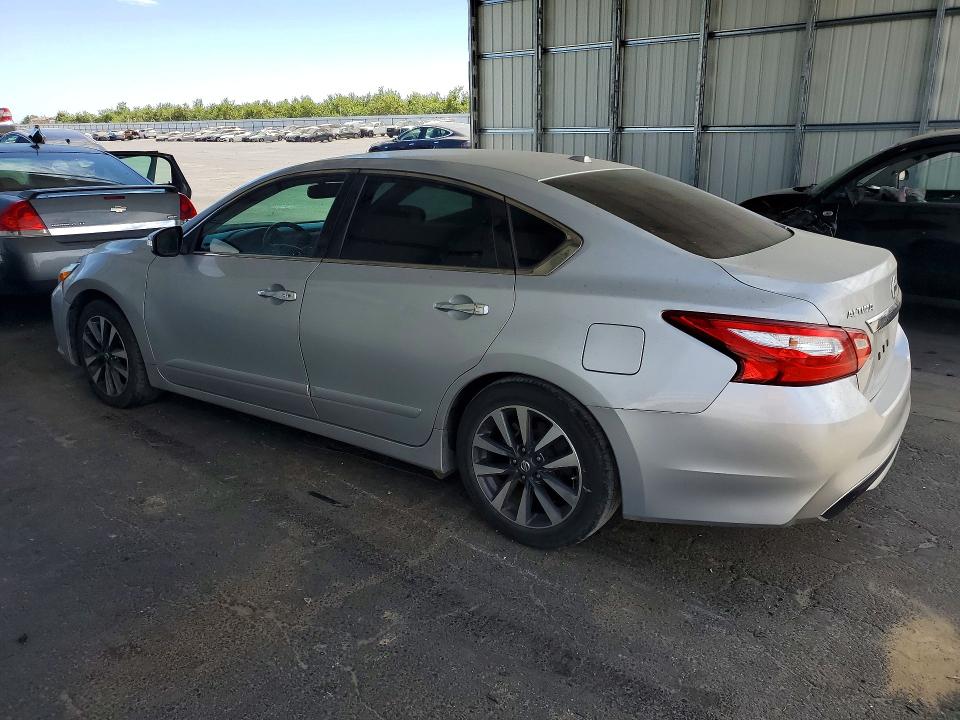 Продаж на аукціоні авто 2017 Nissan Altima, vin: 1N4AL3AP5HC127464, номер лоту: 57207586