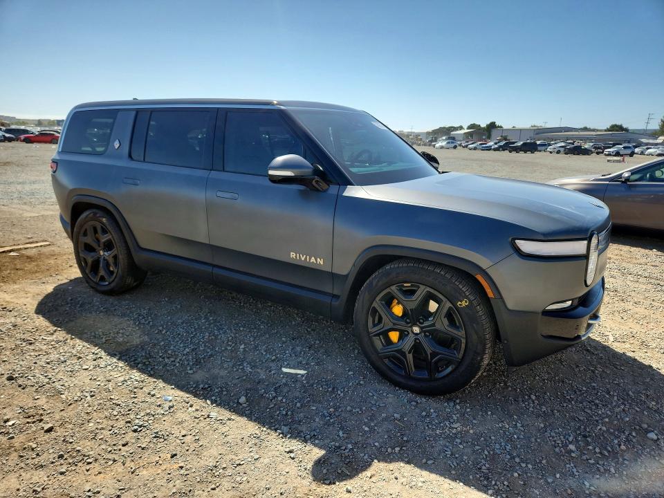 Продажа на аукционе авто 2024 Rivian R1s, vin: 7PDSGABA4RN030708, номер лота: 57002356