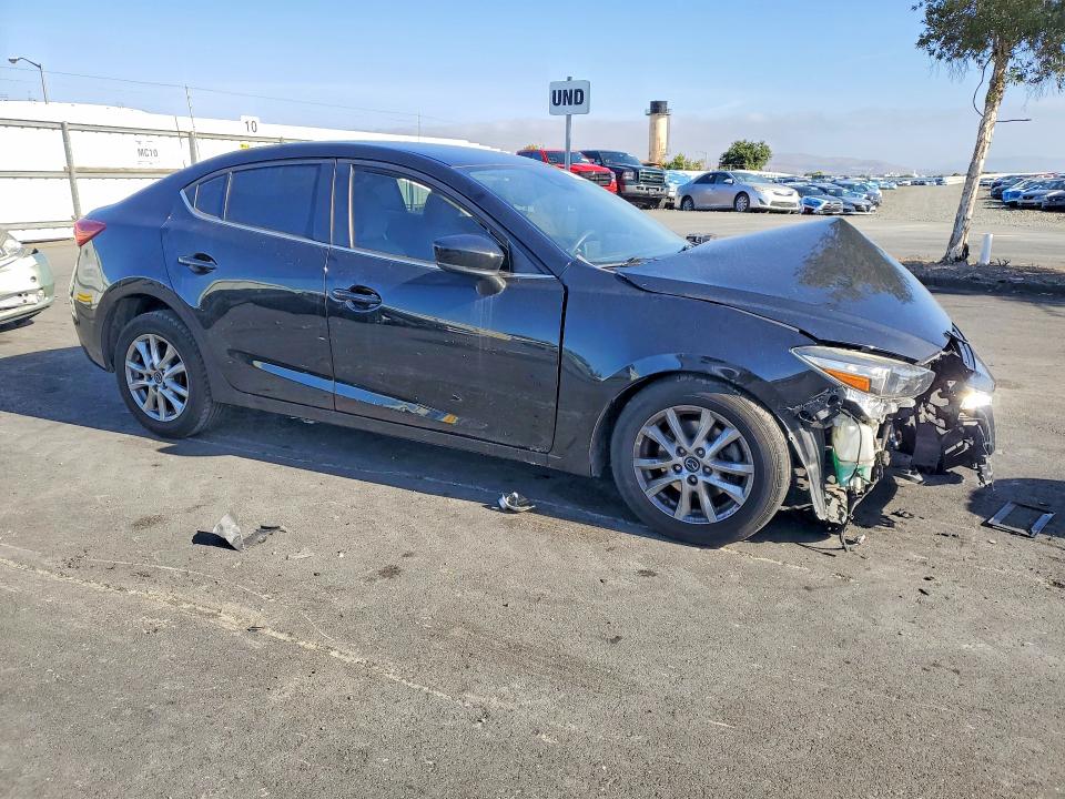 Aukcja sprzedaży 2018 Mazda 3, vin: 3MZBN1U74JM160966, numer aukcji: 55805326