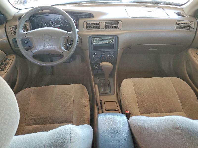 2000 Toyota Camry მანქანა იყიდება აუქციონზე, vin: JT2BG22K4Y0440306, აუქციონის ნომერი: 59194146