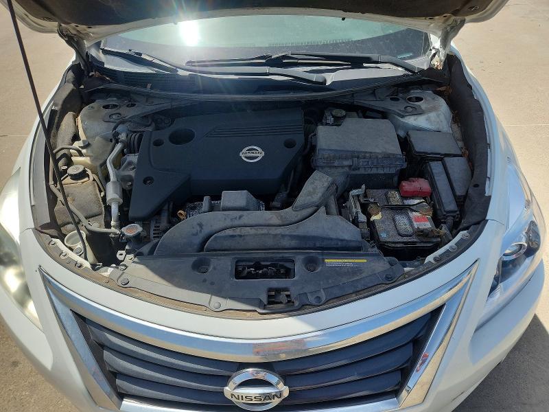 Продажа на аукционе авто 2015 Nissan Altima, vin: 1N4AL3AP4FN905447, номер лота: 77249935