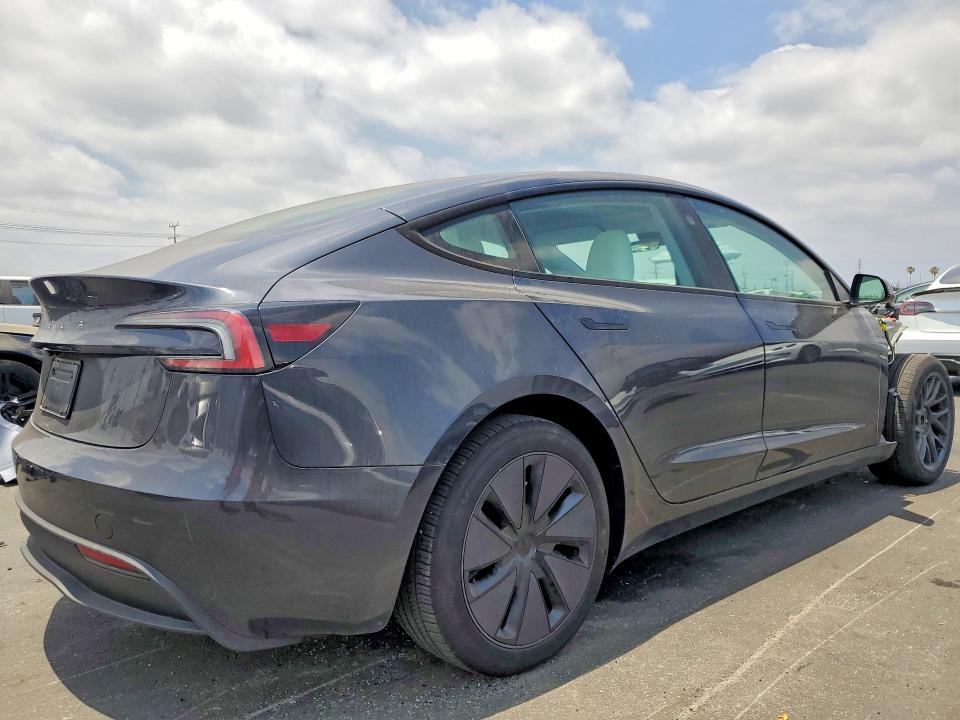 Продаж на аукціоні авто 2025 Tesla Model 3, vin: 5YJ3E1EA4SF981914, номер лоту: 85988185