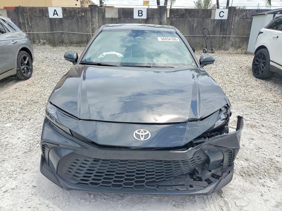 2025 Toyota Camry მანქანა იყიდება აუქციონზე, vin: 4T1DAACK8SU106950, აუქციონის ნომერი: 56654106