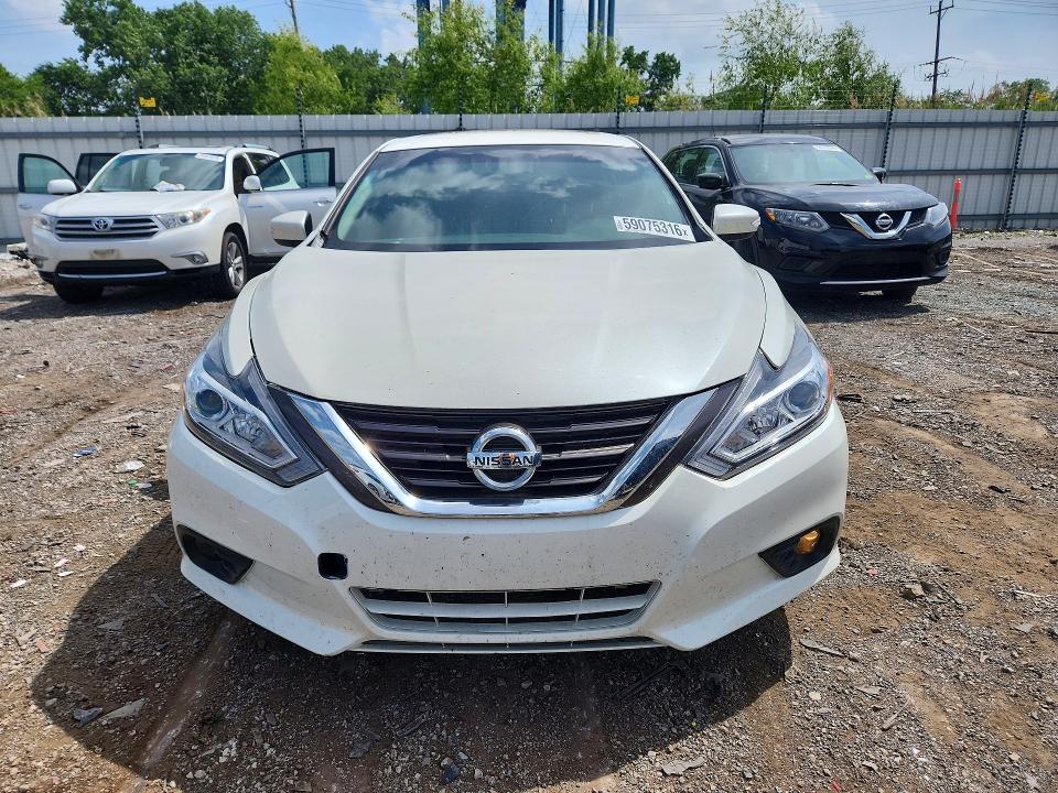 Продаж на аукціоні авто 2017 Nissan Altima, vin: 1N4AL3AP9HC257067, номер лоту: 59075316