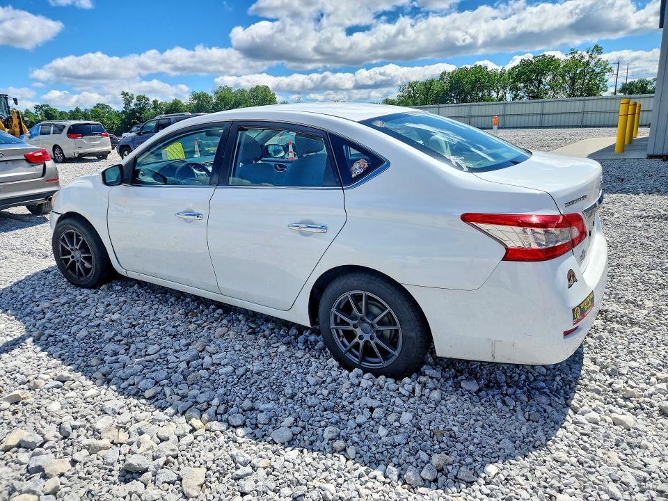 2015 Nissan Sentra მანქანა იყიდება აუქციონზე, vin: 3N1AB7AP1FY244907, აუქციონის ნომერი: 57208346
