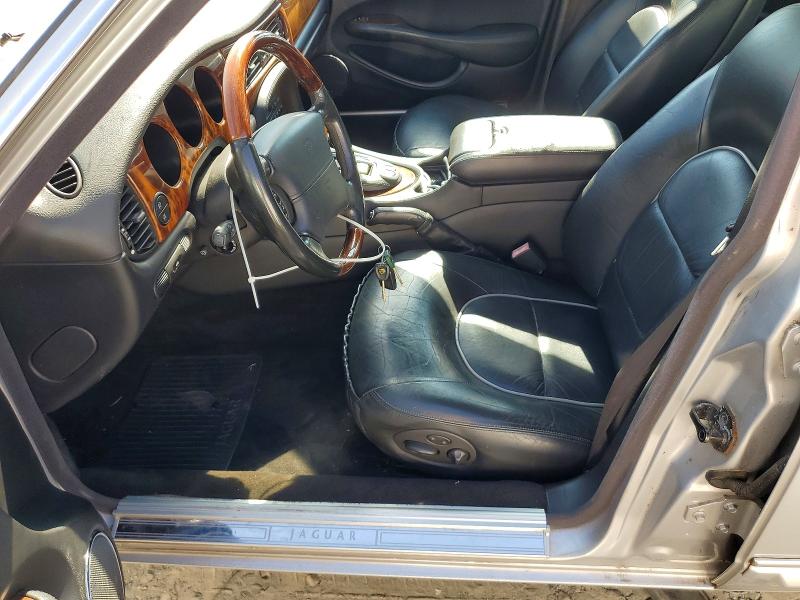 56883446 :رقم المزاد ، SAJDA24C01LF35946 vin ، 2001 Jaguar Vandenplas مزاد بيع