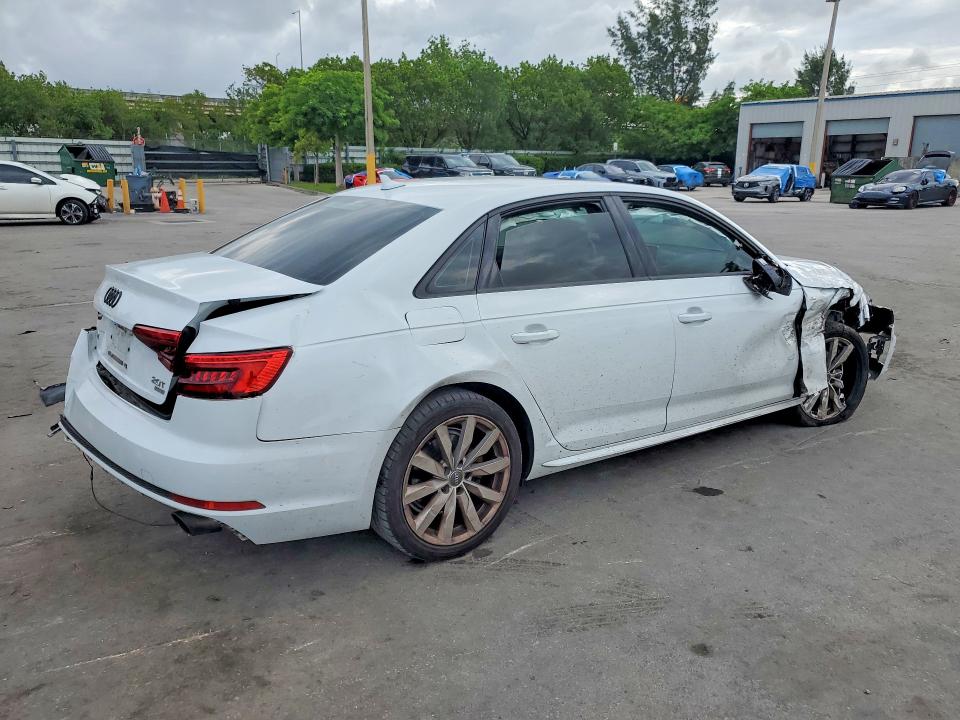Aukcja sprzedaży 2017 Audi A4, vin: WAUKMAF49HN058116, numer aukcji: 56981056