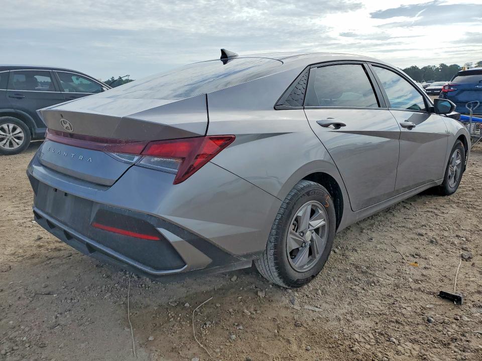 Продаж на аукціоні авто 2024 Hyundai Elantra, vin: KMHLL4DG6RU850476, номер лоту: 55476136