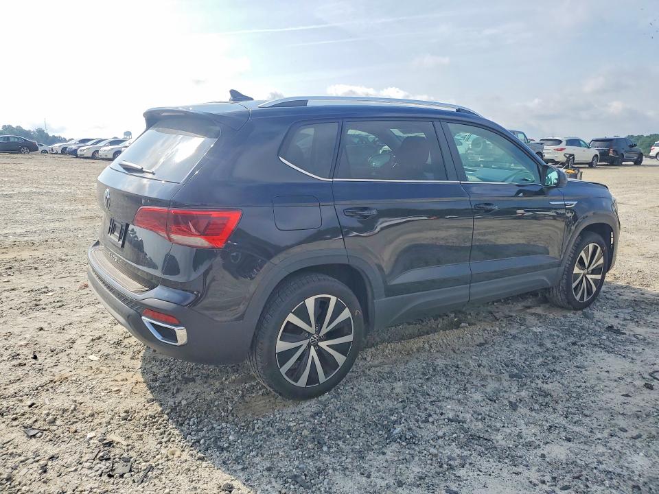 56465666 :رقم المزاد ، 3VVSX7B21RM008342 vin ، 2024 Volkswagen Taos مزاد بيع