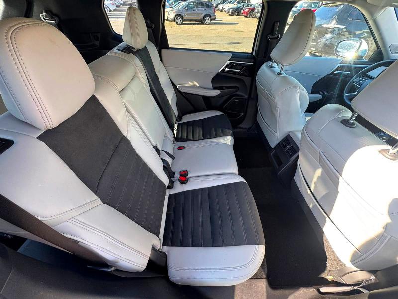 Продаж на аукціоні авто 2025 Mitsubishi Outlander, vin: JA4J4VA88SZ021889, номер лоту: 57209716
