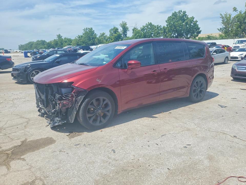 2019 Chrysler Pacifica მანქანა იყიდება აუქციონზე, vin: 2C4RC1FG8KR532016, აუქციონის ნომერი: 58999026