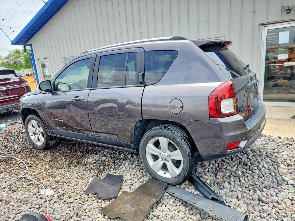 2016 Jeep Compass მანქანა იყიდება აუქციონზე, vin: 1C4NJCBA8GD611794, აუქციონის ნომერი: 56626126