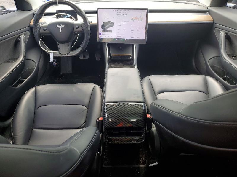 57335836 :رقم المزاد ، 5YJ3E1EA6JF018799 vin ، 2018 Tesla Model 3 مزاد بيع