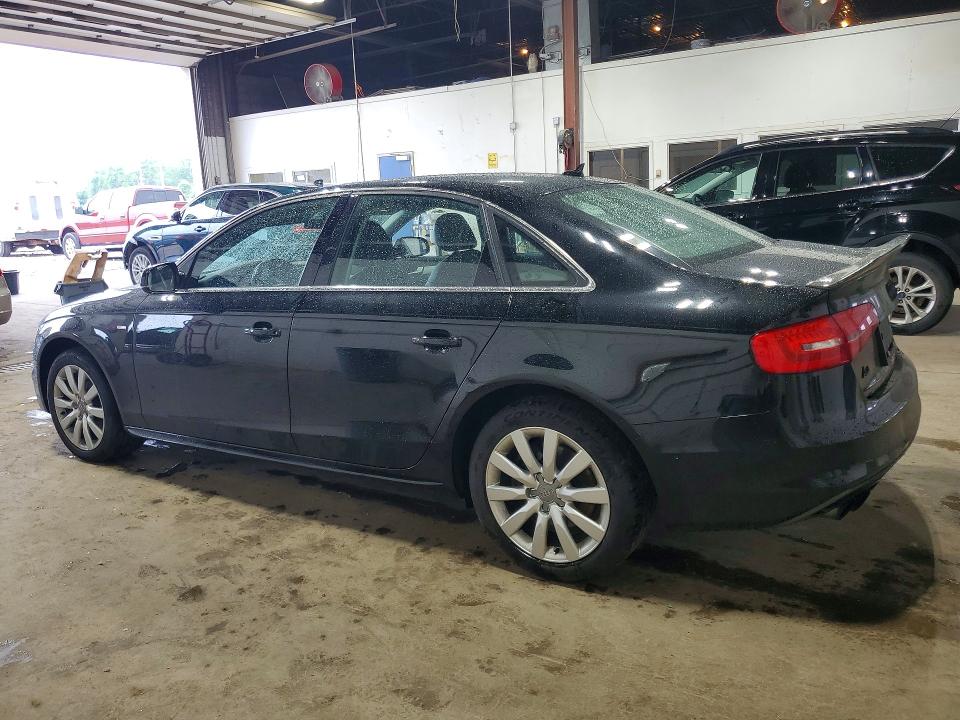 56055246 :رقم المزاد ، WAUBFAFL3FN044579 vin ، 2015 Audi A4 مزاد بيع