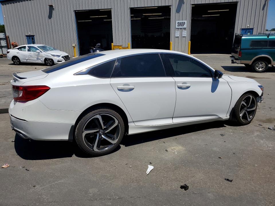 56361206 :رقم المزاد ، 1HGCV1F35NA105447 vin ، 2022 Honda Accord مزاد بيع