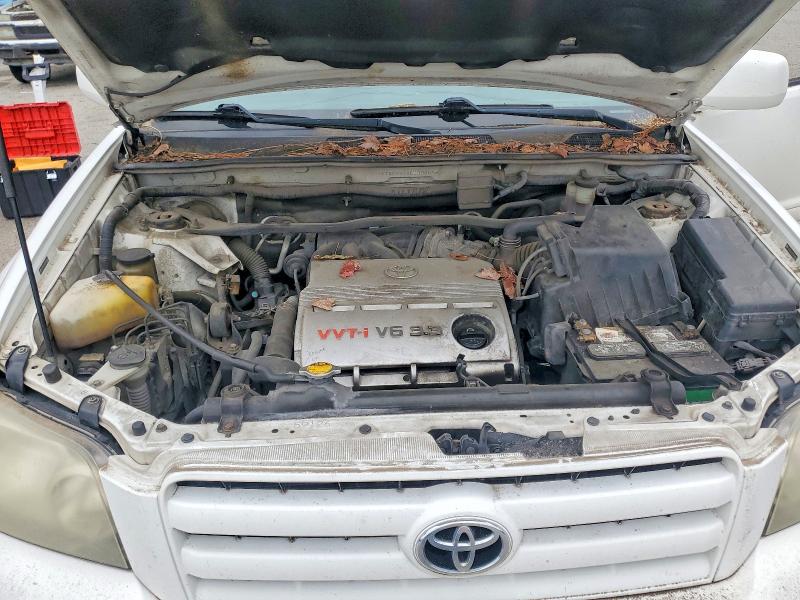 56703486 :رقم المزاد ، JTEEP21A550088860 vin ، 2005 Toyota Highlander مزاد بيع